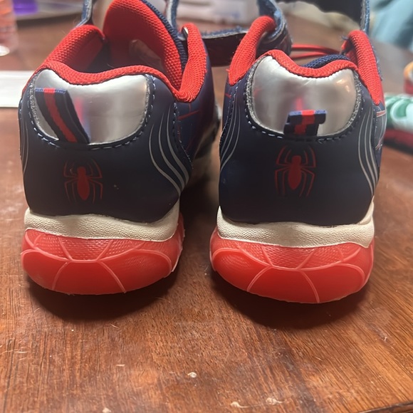 Spider-Man Velcro Toddler Shoes - Picture 5 of 5